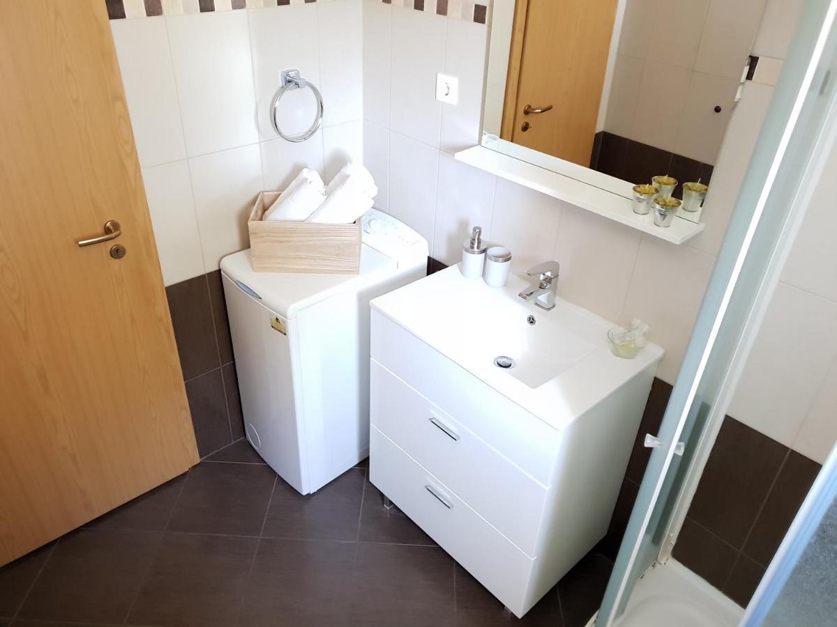 Apartments Skocic Vodice Ngoại thất bức ảnh