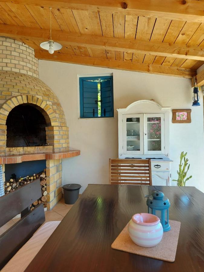 Apartments Skocic Vodice Ngoại thất bức ảnh