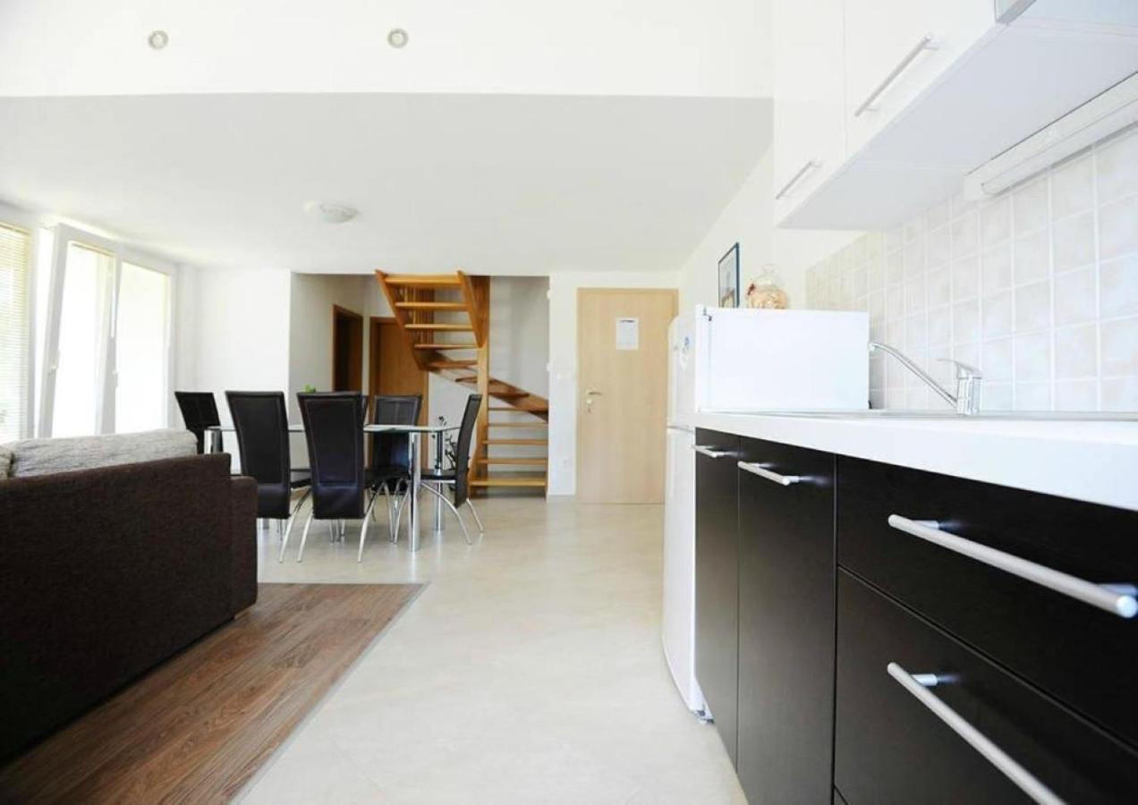 Apartments Skocic Vodice Ngoại thất bức ảnh