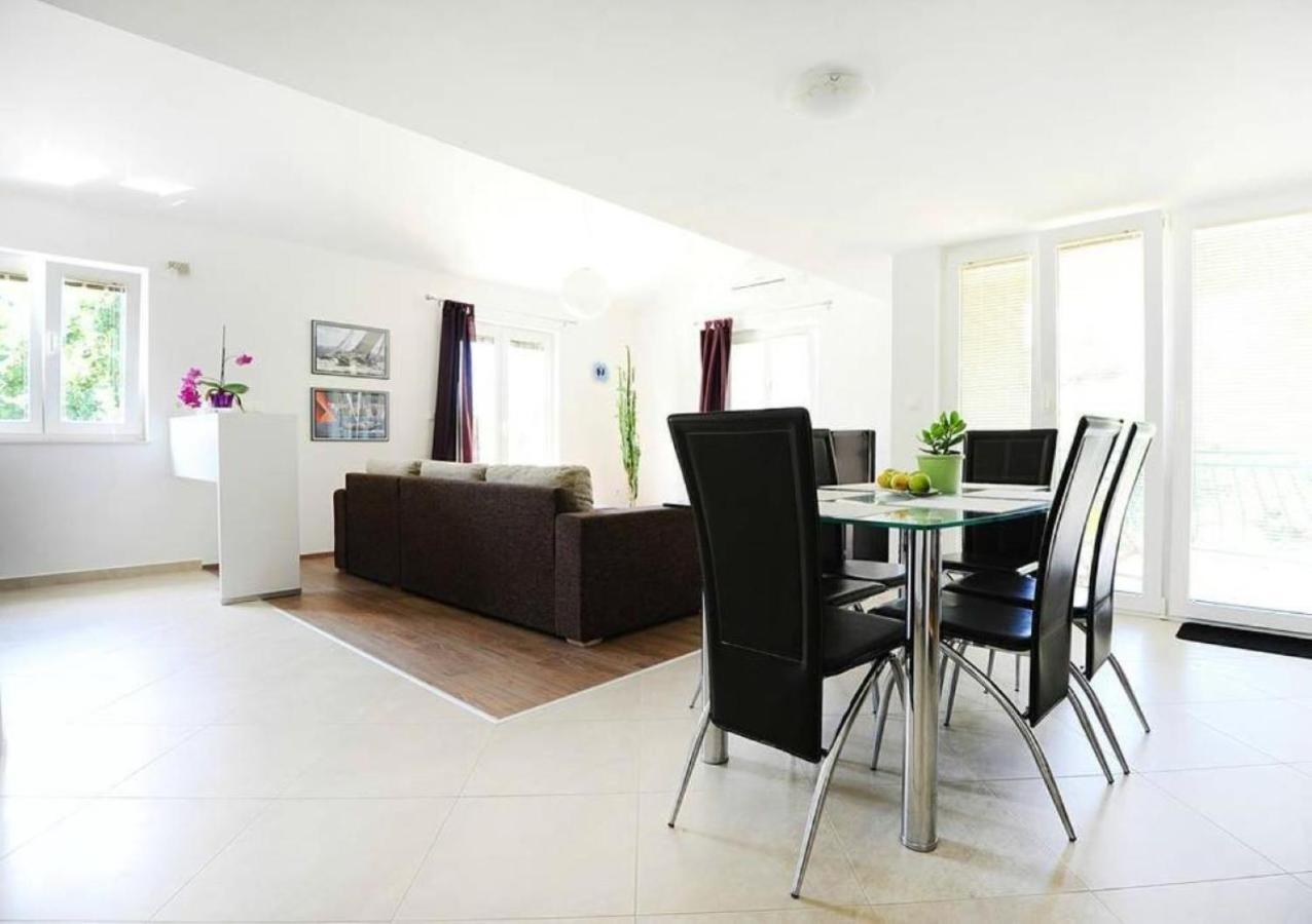 Apartments Skocic Vodice Ngoại thất bức ảnh